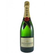 Christmas Special Moet & Chandon Brut NV 750ml